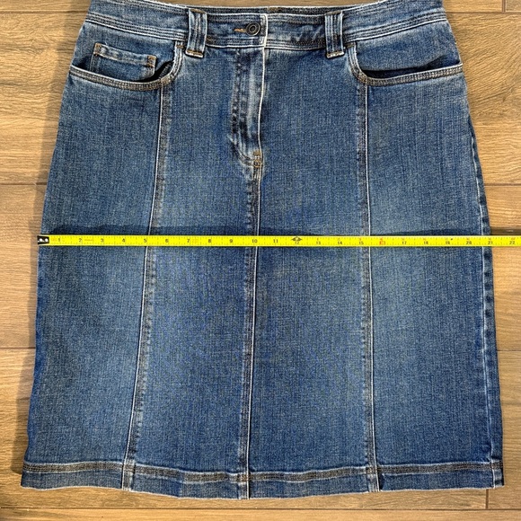 Talbots Women's Classic Denim Skirt Size 10 Cotton Blend Stretch Closet Staple - Picture 11 of 11